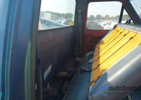 1990 Ford F150 из США, поврежденный, VIN 1FTDF15H7LLA95261